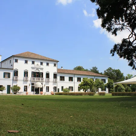 Szálloda Marcello Giustinian 4*