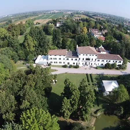 Marcello Giustinian 4* موليانو فينيتو