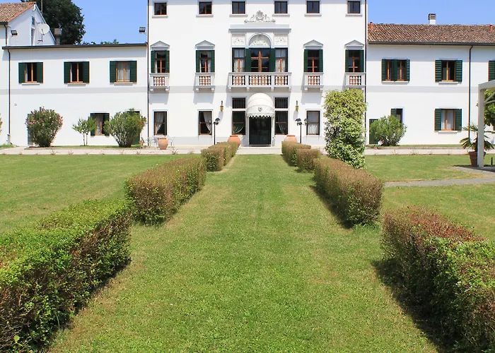 Hotel Marcello Giustinian 4*